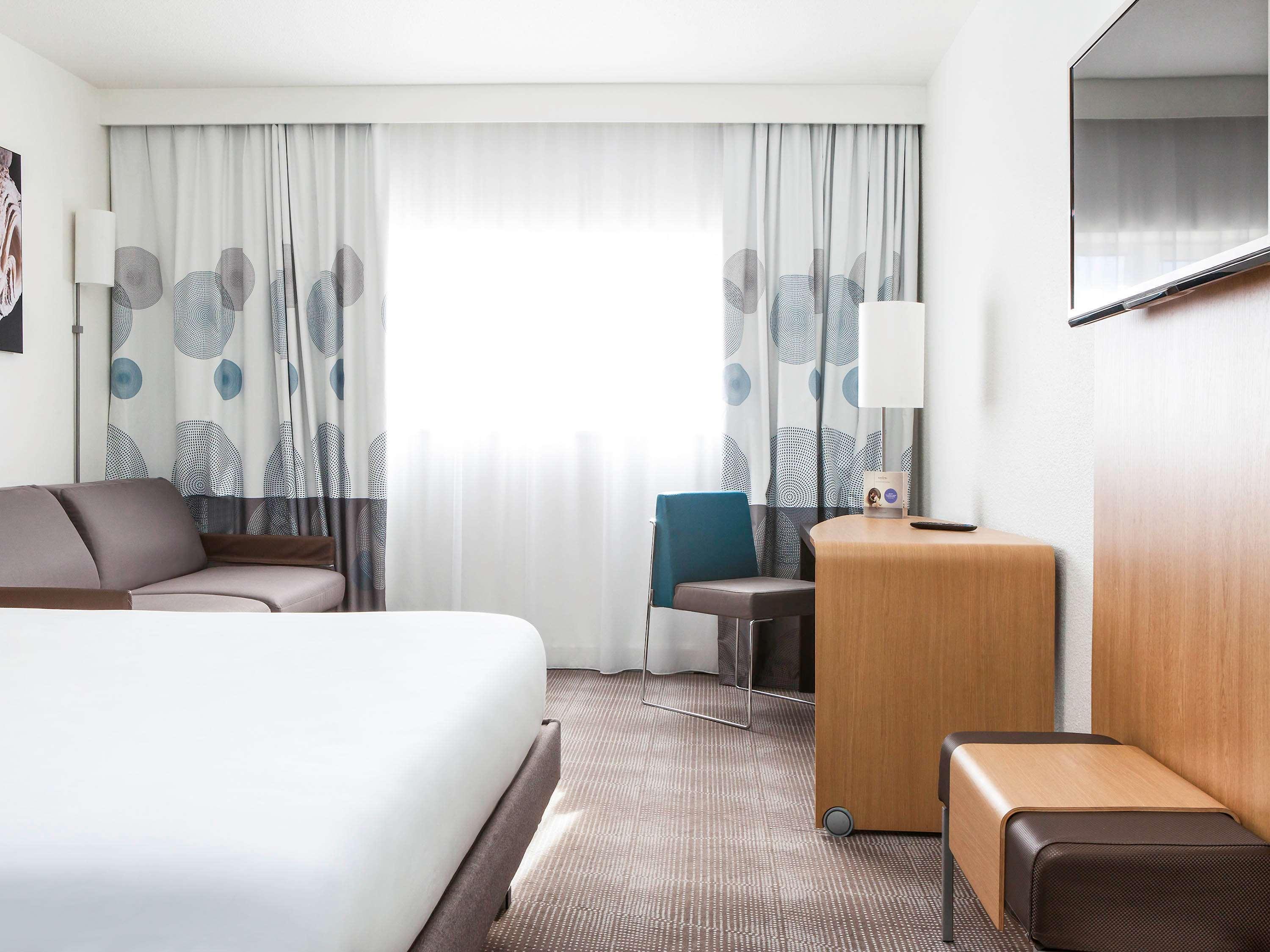 Novotel Saint-Quentin En Yvelines Magny-les-Hameaux Luaran gambar