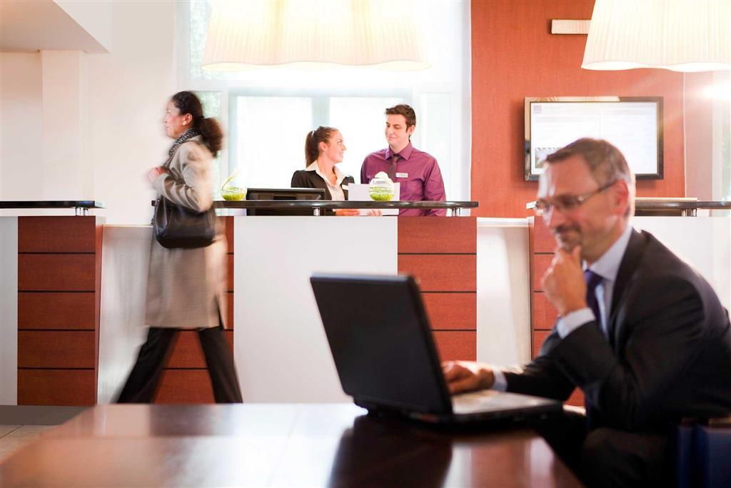 Novotel Saint-Quentin En Yvelines Magny-les-Hameaux Luaran gambar