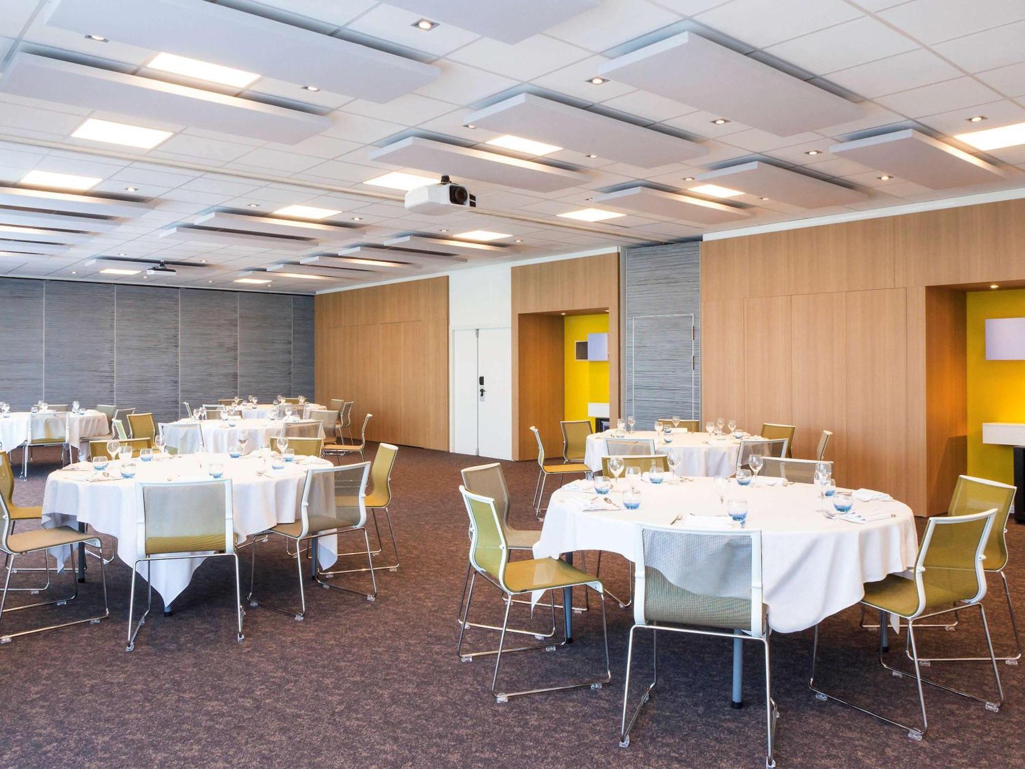 Novotel Saint-Quentin En Yvelines Magny-les-Hameaux Luaran gambar