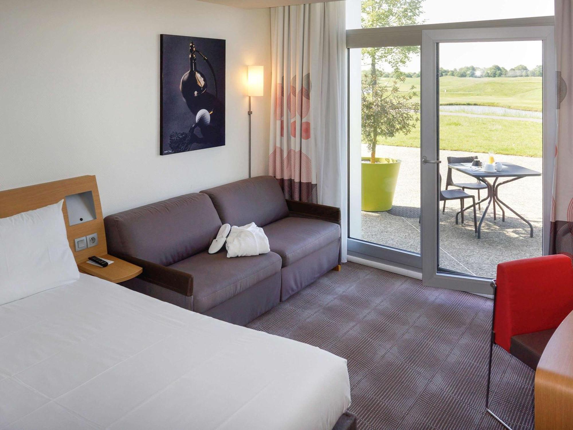 Novotel Saint-Quentin En Yvelines Magny-les-Hameaux Luaran gambar