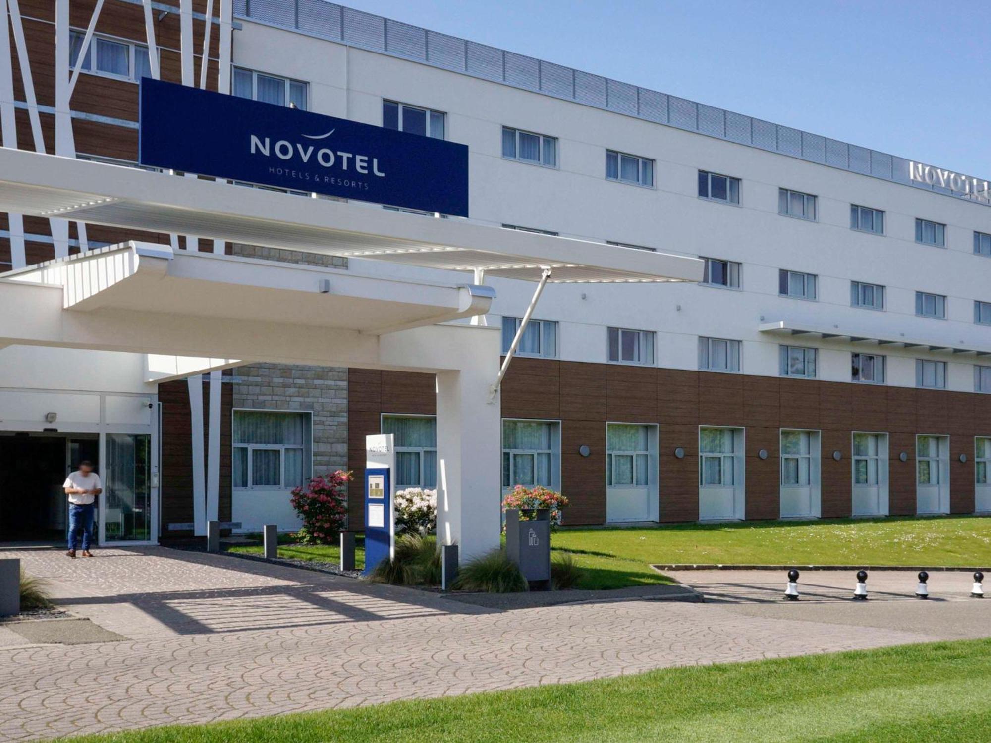 Novotel Saint-Quentin En Yvelines Magny-les-Hameaux Luaran gambar